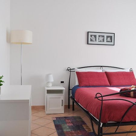 B&B Sarita'S Rooms Certosa di Pavia Zewnętrze zdjęcie